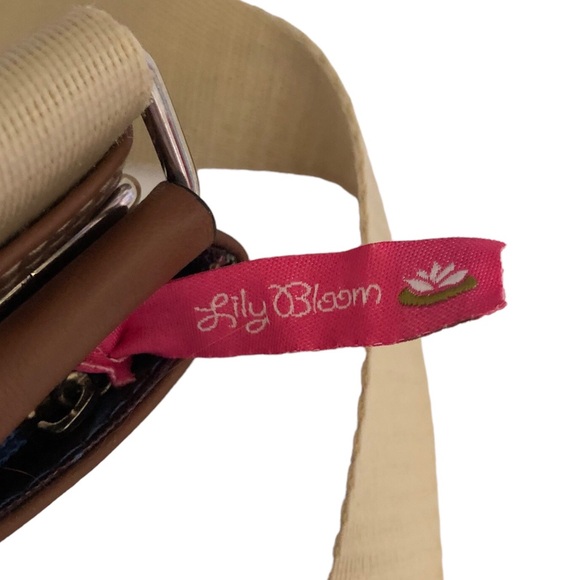 Lily Bloom Crossbody Bag - Picture 3 of 7